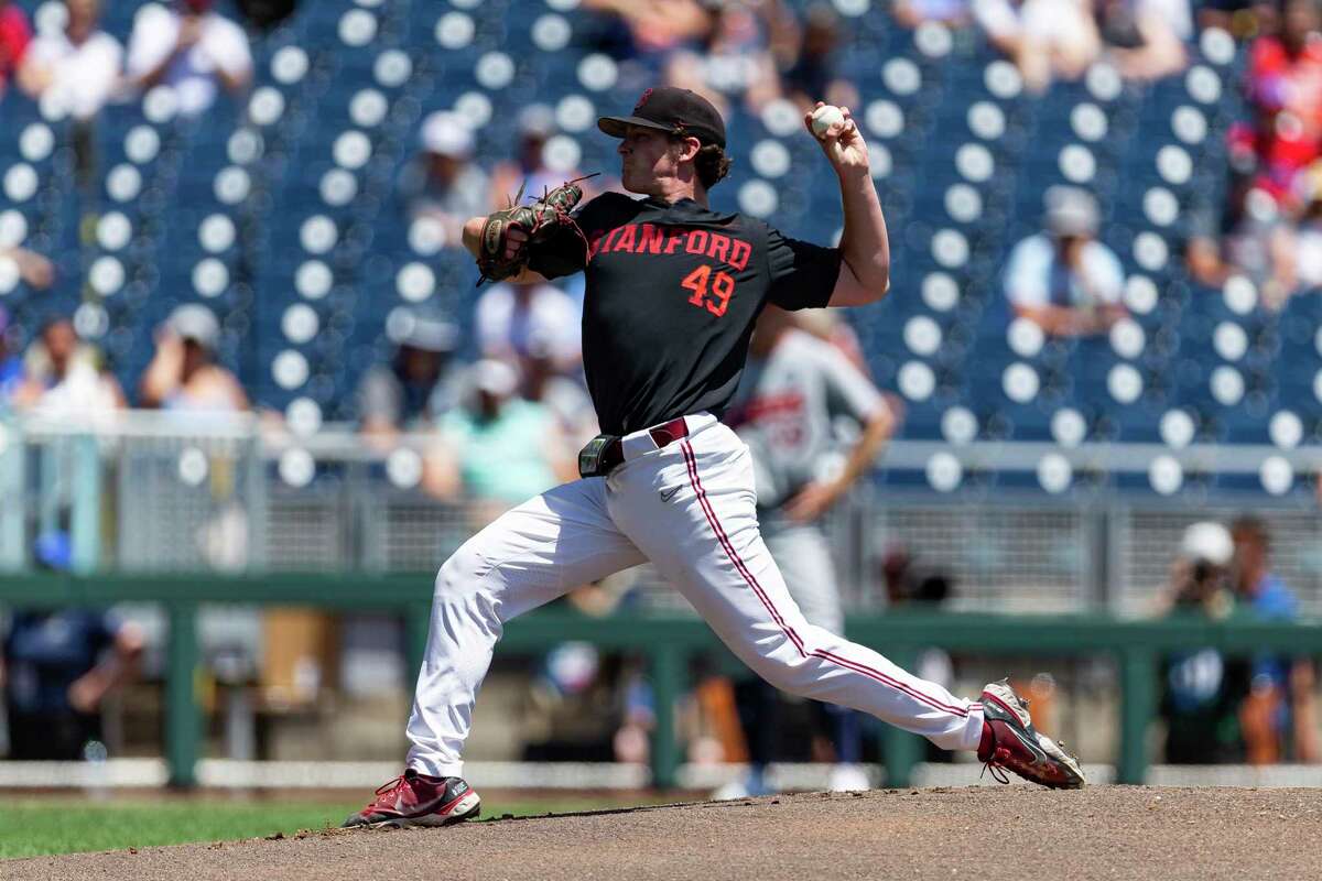 Stanford’s season ends with loss to Auburn in College World Series