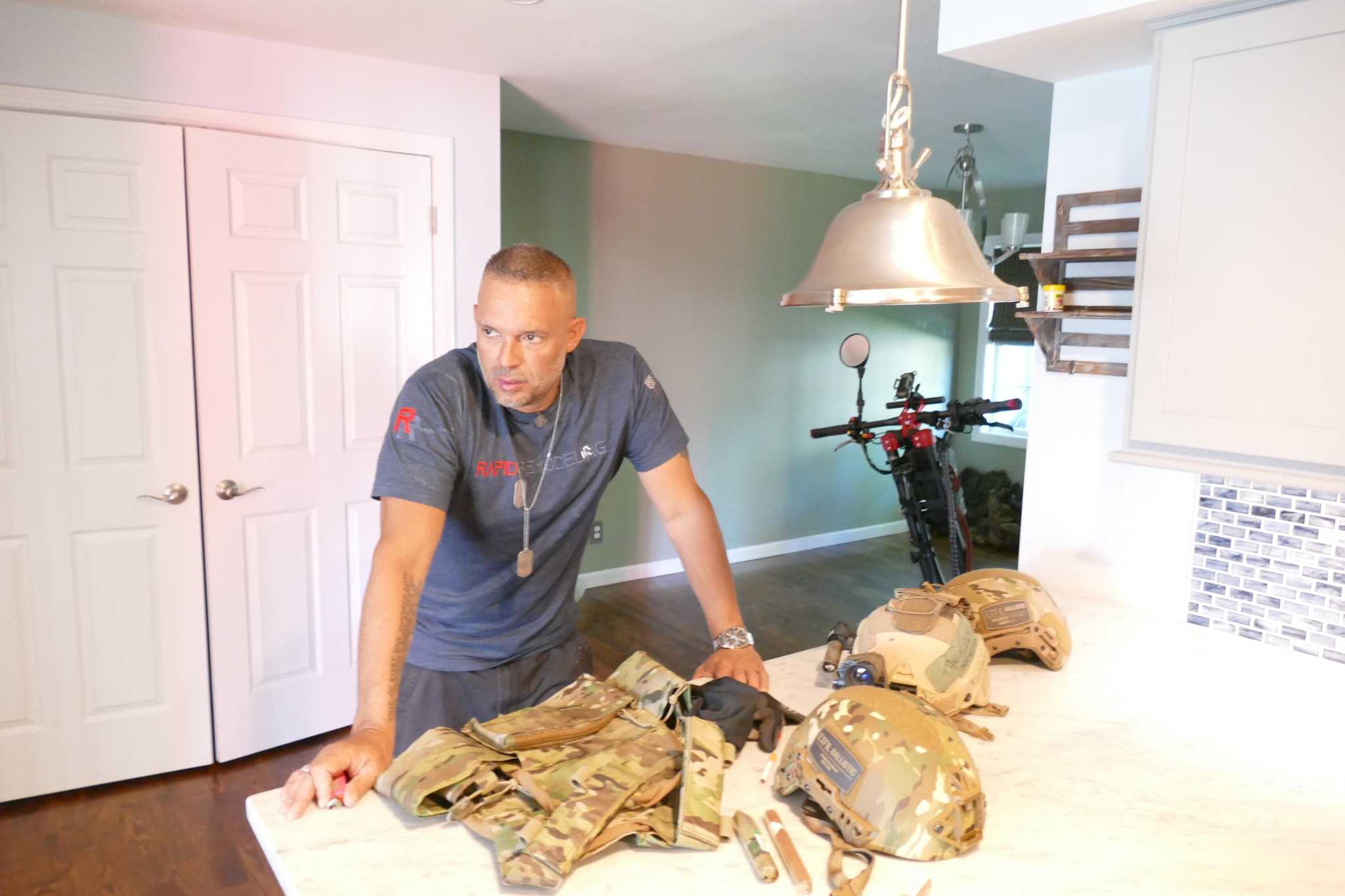 Norwalk veteran says he's heading back to Ukraine - Vimarsana News