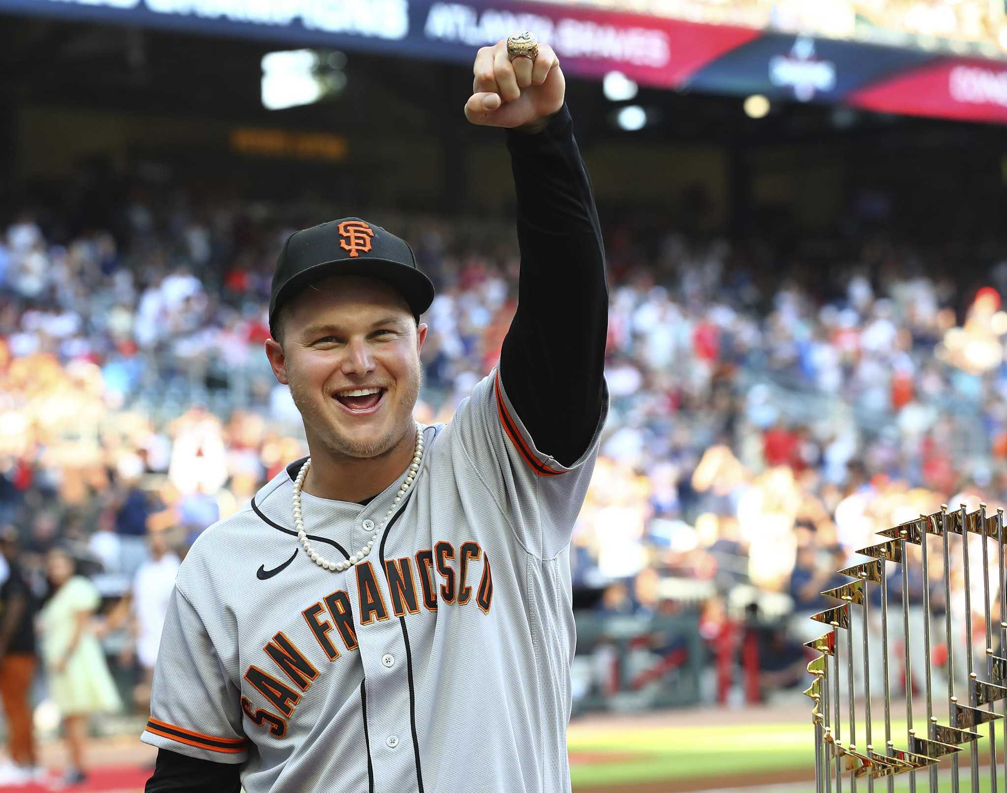 Joc Pederson busts out new pearls for Giants in Atlanta, receives World Series ring