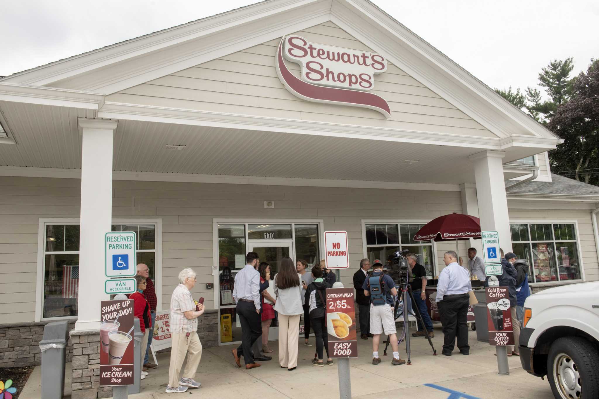 Ice cream, coffee and gasoline, Stewart's Shops gets historic designation for iconic convenience stores - Vimarsana News