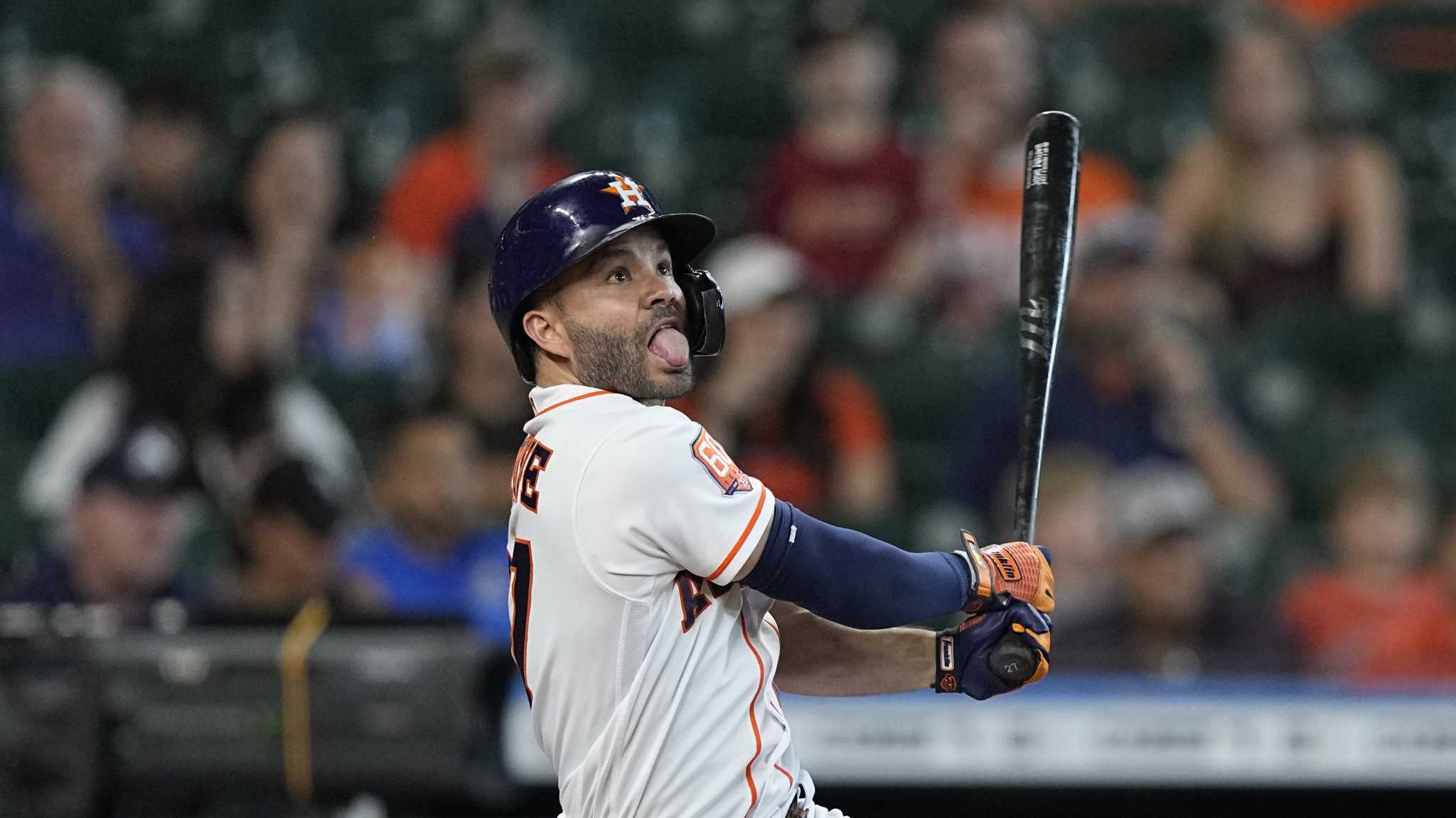 Altuve and Javier lead Astros to 8-5 win at Rangers as Houston closes to  2-1 in ALCS - The San Diego Union-Tribune