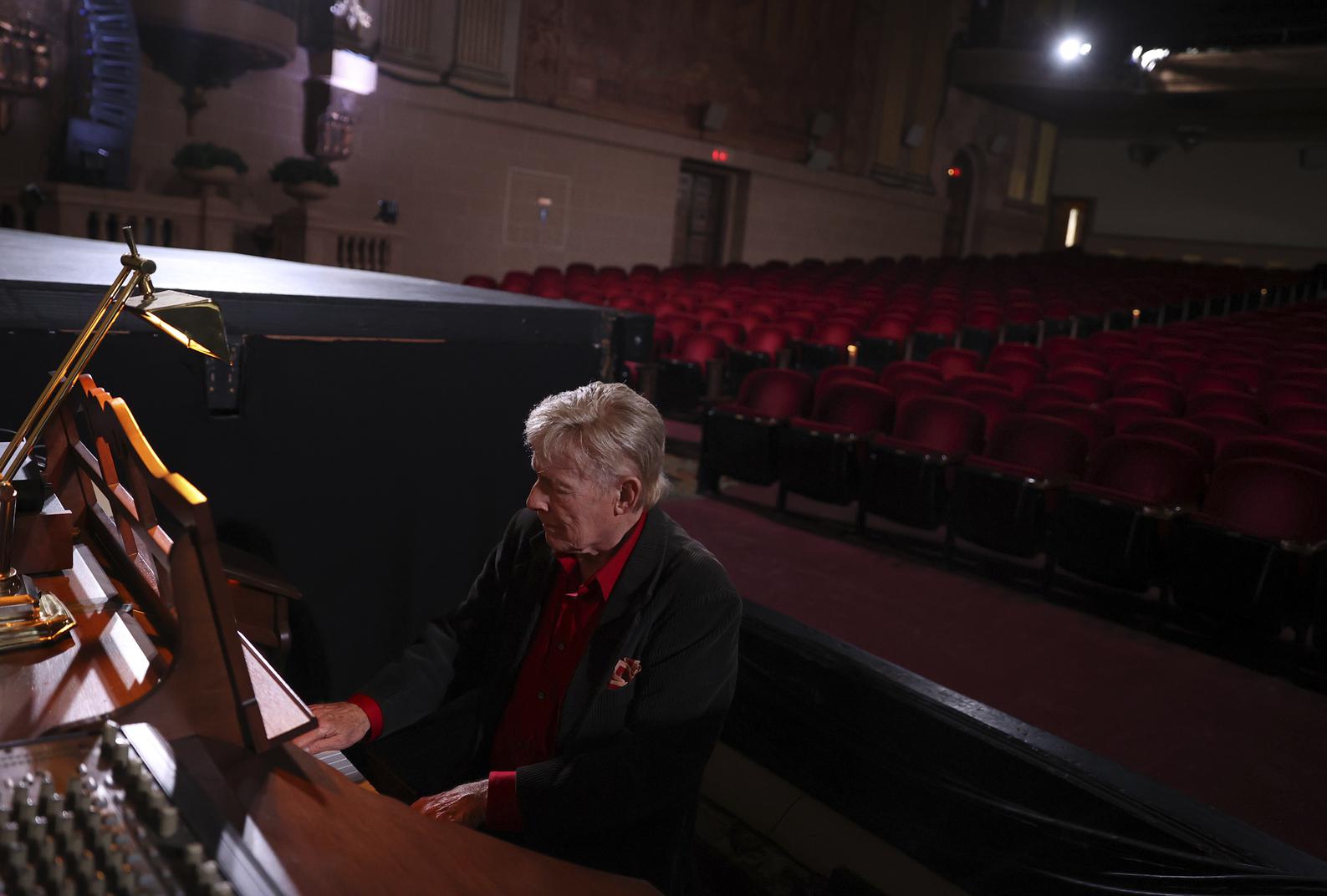 S.F.'s Castro Theatre organist will soon unveil a custom-built $1 million instrument to make performances even better - Vimarsana News
