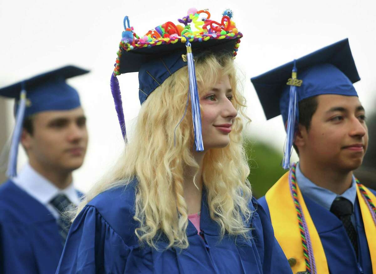 Photos Fairfield Ludlowe High School celebrates graduation