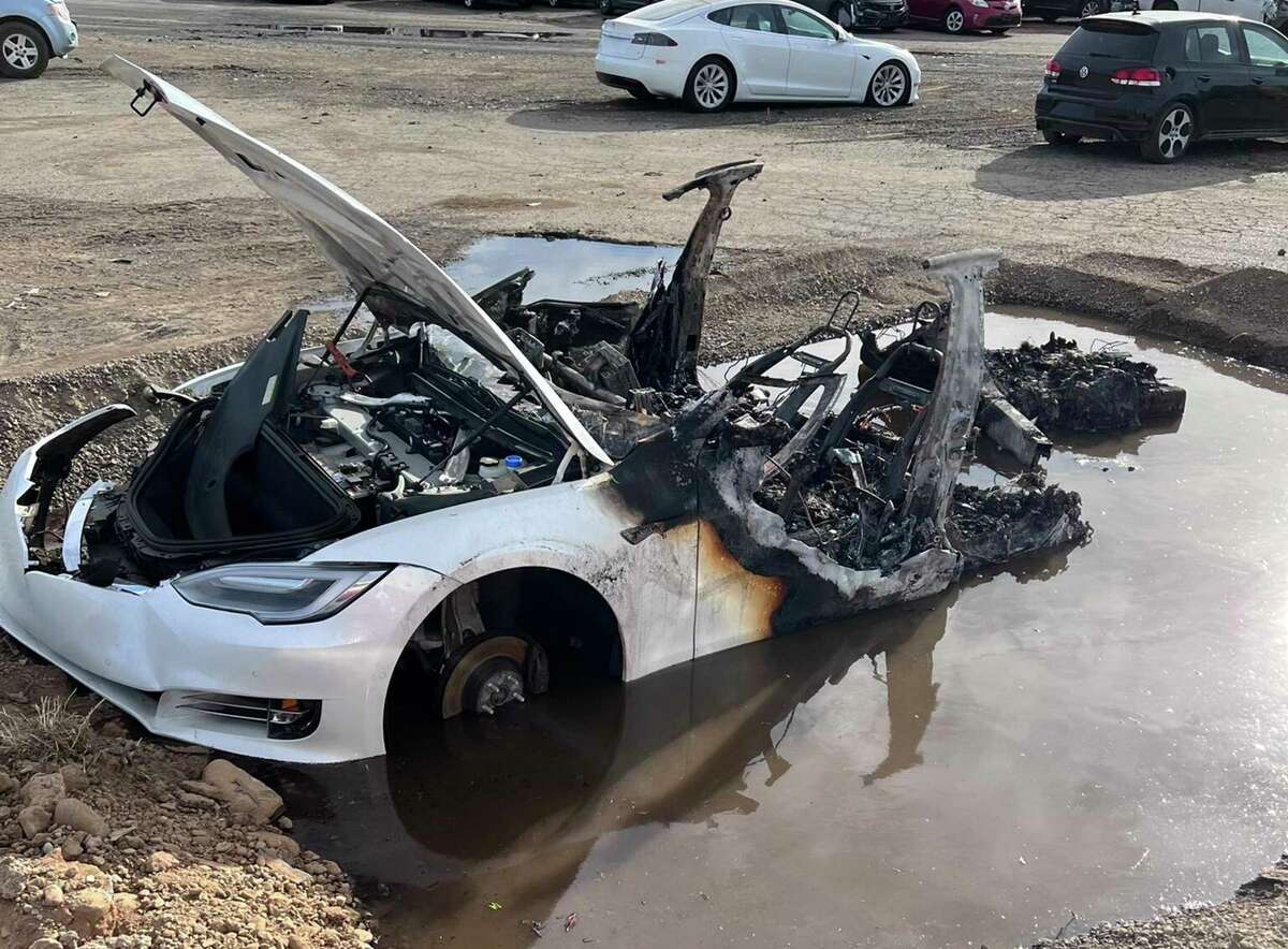 Firefighters spent more than an hour extinguishing a blaze that spontaneously engulfed a Tesla Model S sitting at a wrecking yard in Rancho Cordova, Calif.