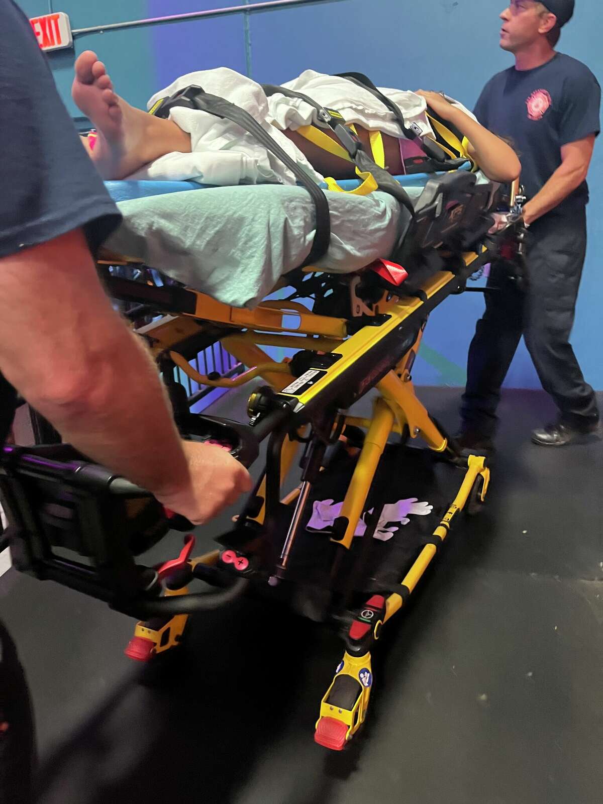 The family of a 14-year-old girl is filing a lawsuit against an indoor trampoline park in Sugar Land after a rock climbing incident allegedly left her with several major injuries.
