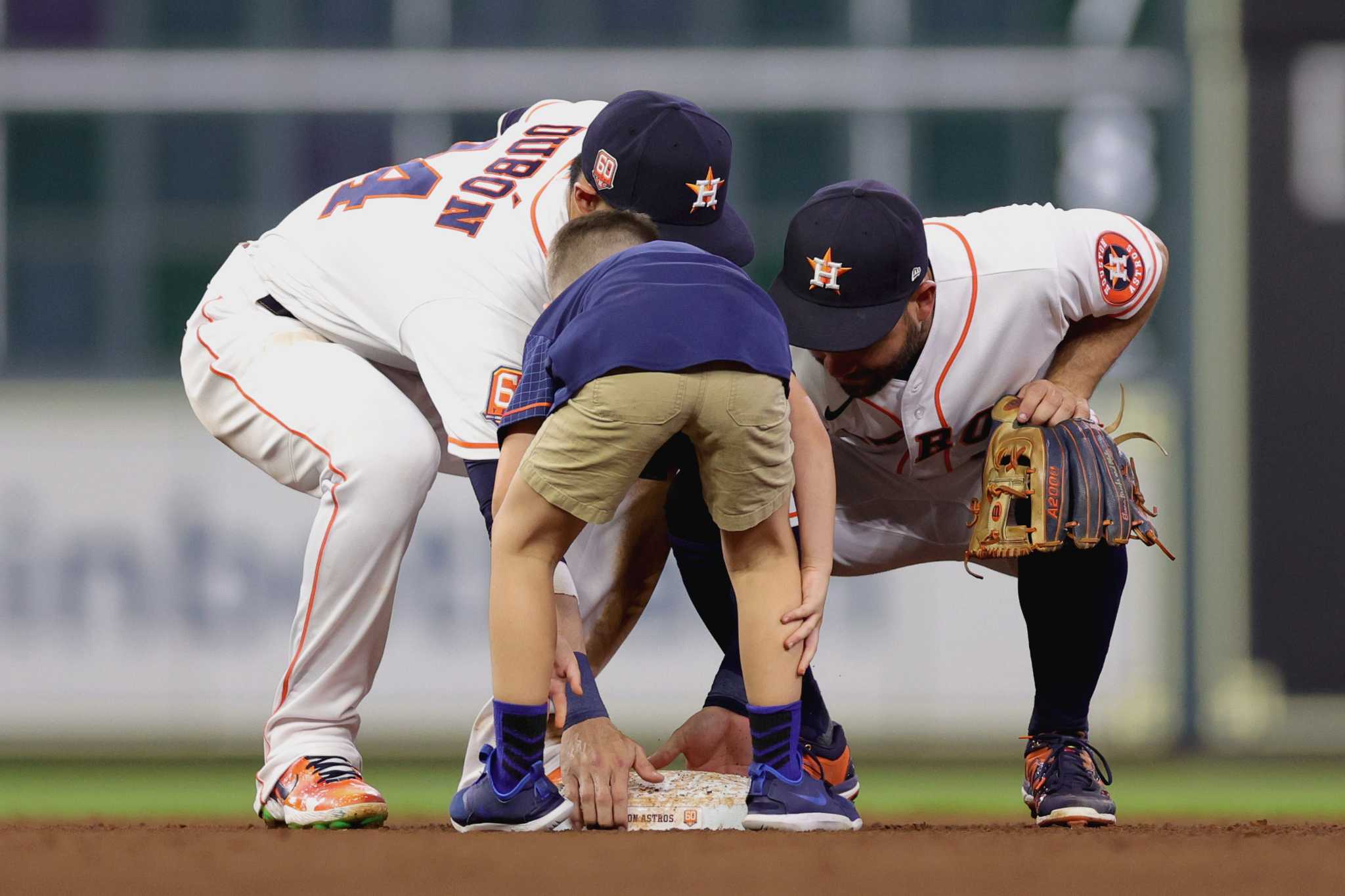 The Astros Beat the Team That Put Up a Statue of His Dad—and He