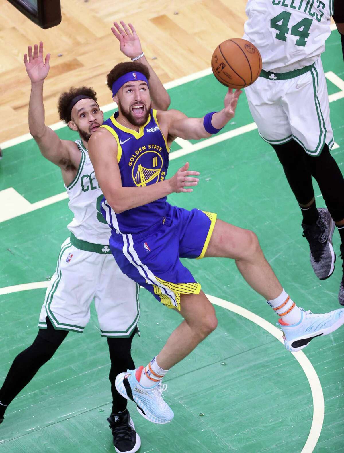 Klay Thompson lost his ring, danced, and ran over a fan at Warriors parade  