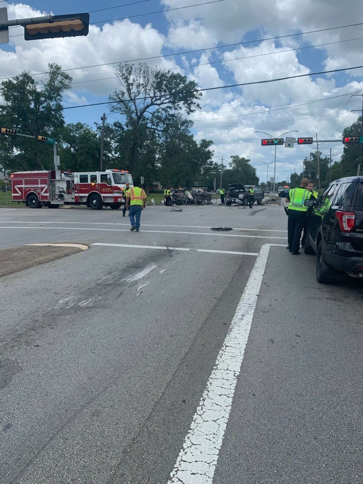 Crash involving six vehicles reported at Gladys Avenue in Beaumont