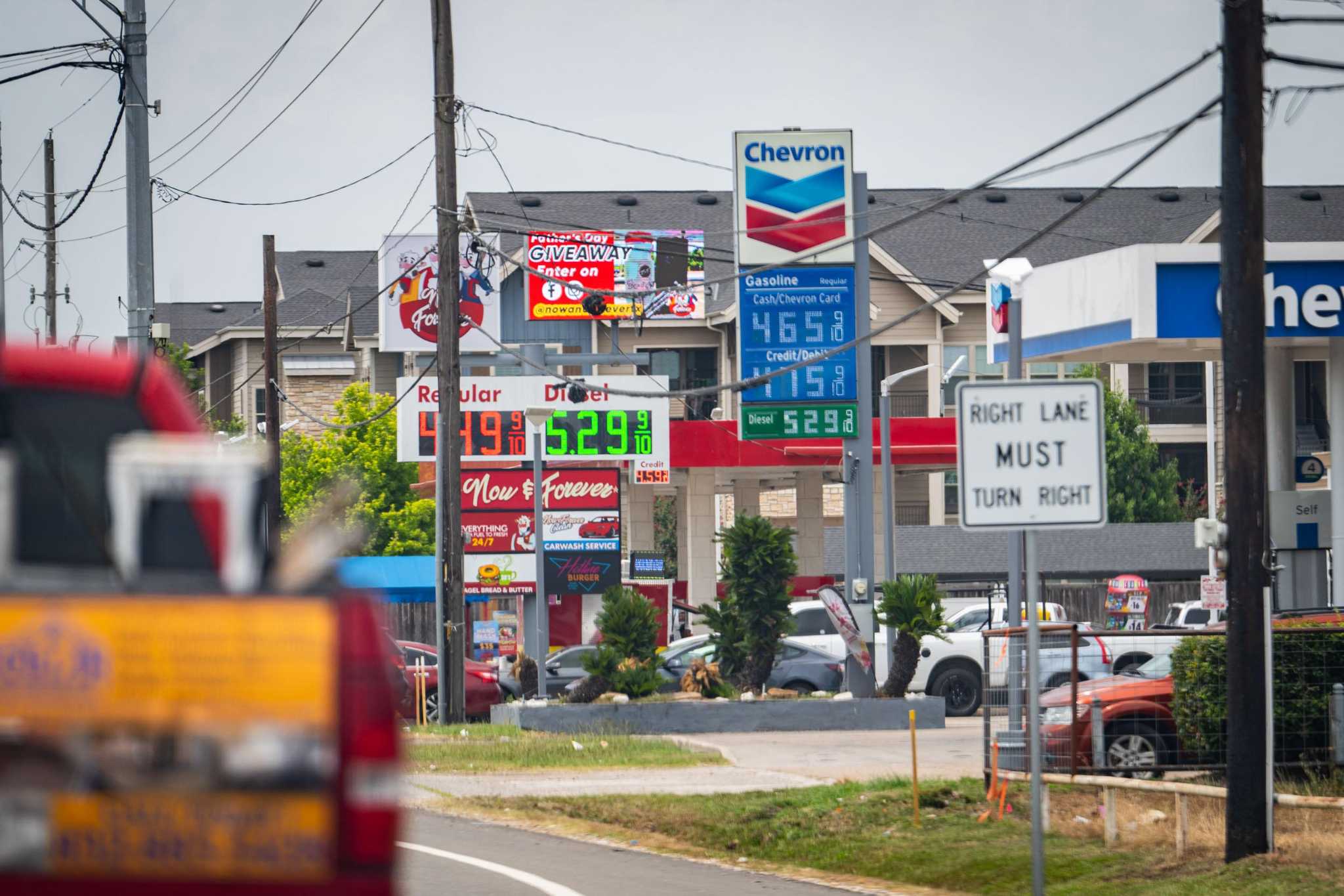 Oil dips below $100 again, offering more fuel price relief - Vimarsana News