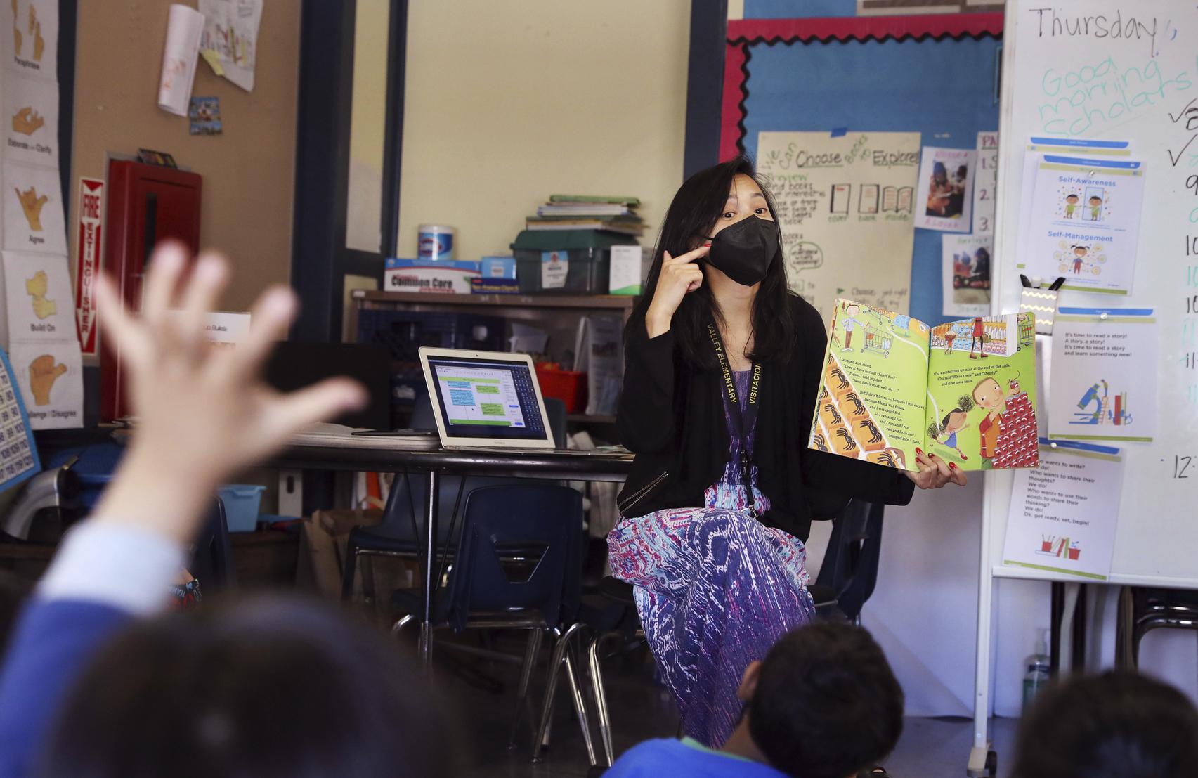 The reading wars return: Bay Area schools grapple with phonics versus sight words approach - Vimarsana News