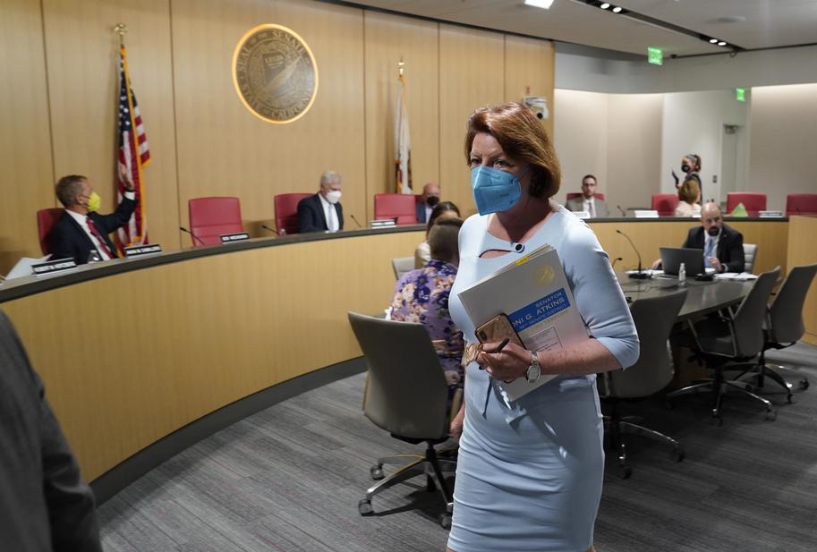 Legal scholars worry measure to enshrine abortion rights in California Constitution isn't clear enough - Vimarsana News