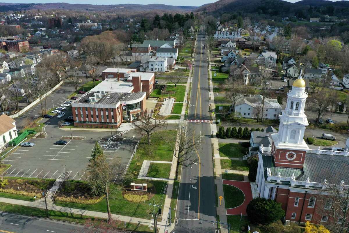 Downtown Danbury from above, with City Hall near the center, and looking south along Deer Hill Avenue.