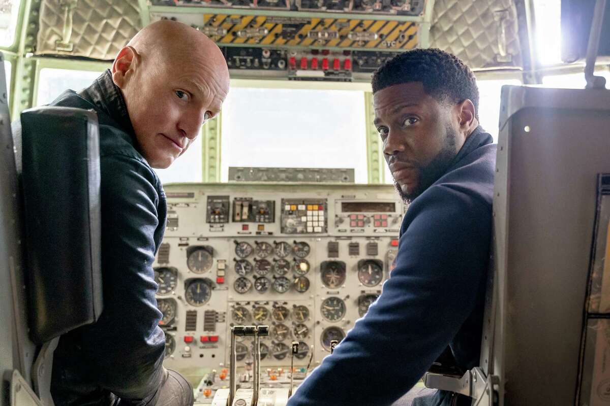 Woody Harrelson, left, and Kevin Hart in "The Man From Toronto."