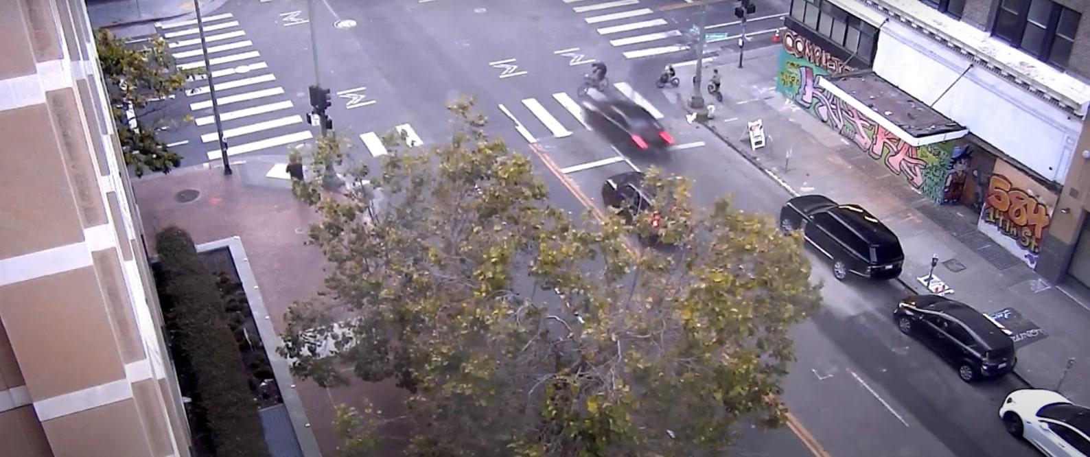 Man biking with his 2 children in Oakland struck and killed by hit-and-run driver - Vimarsana News