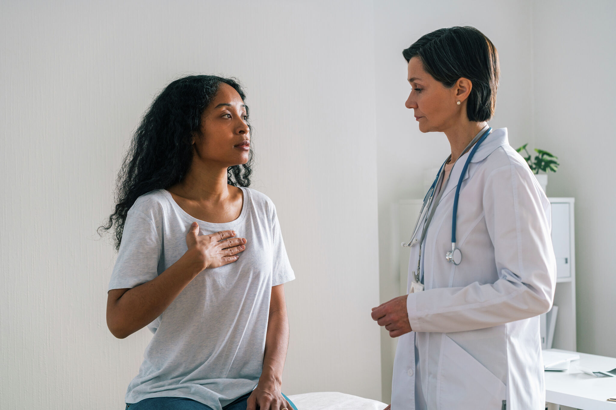 Health: Why heart attacks are rising in women - Vimarsana News