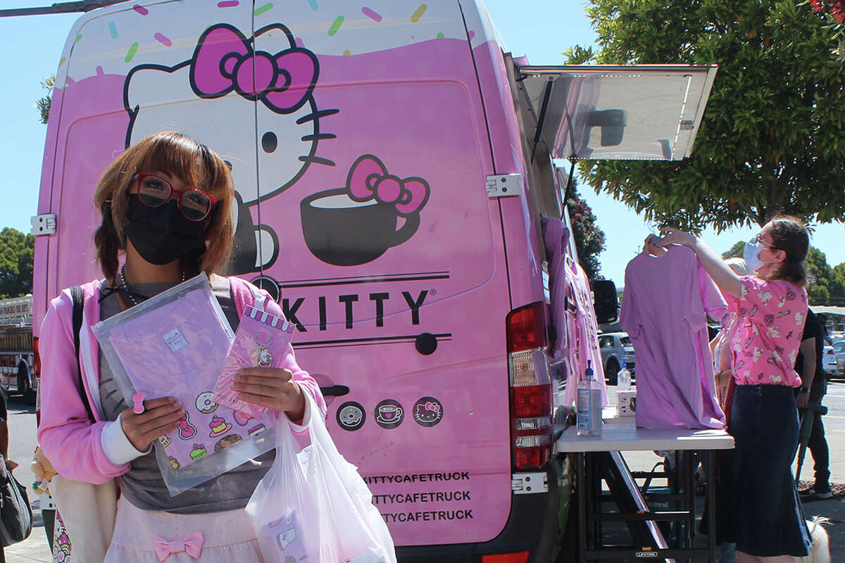 Hello Kitty Nostalgia Graces Bay Area With A Traveling Cafe