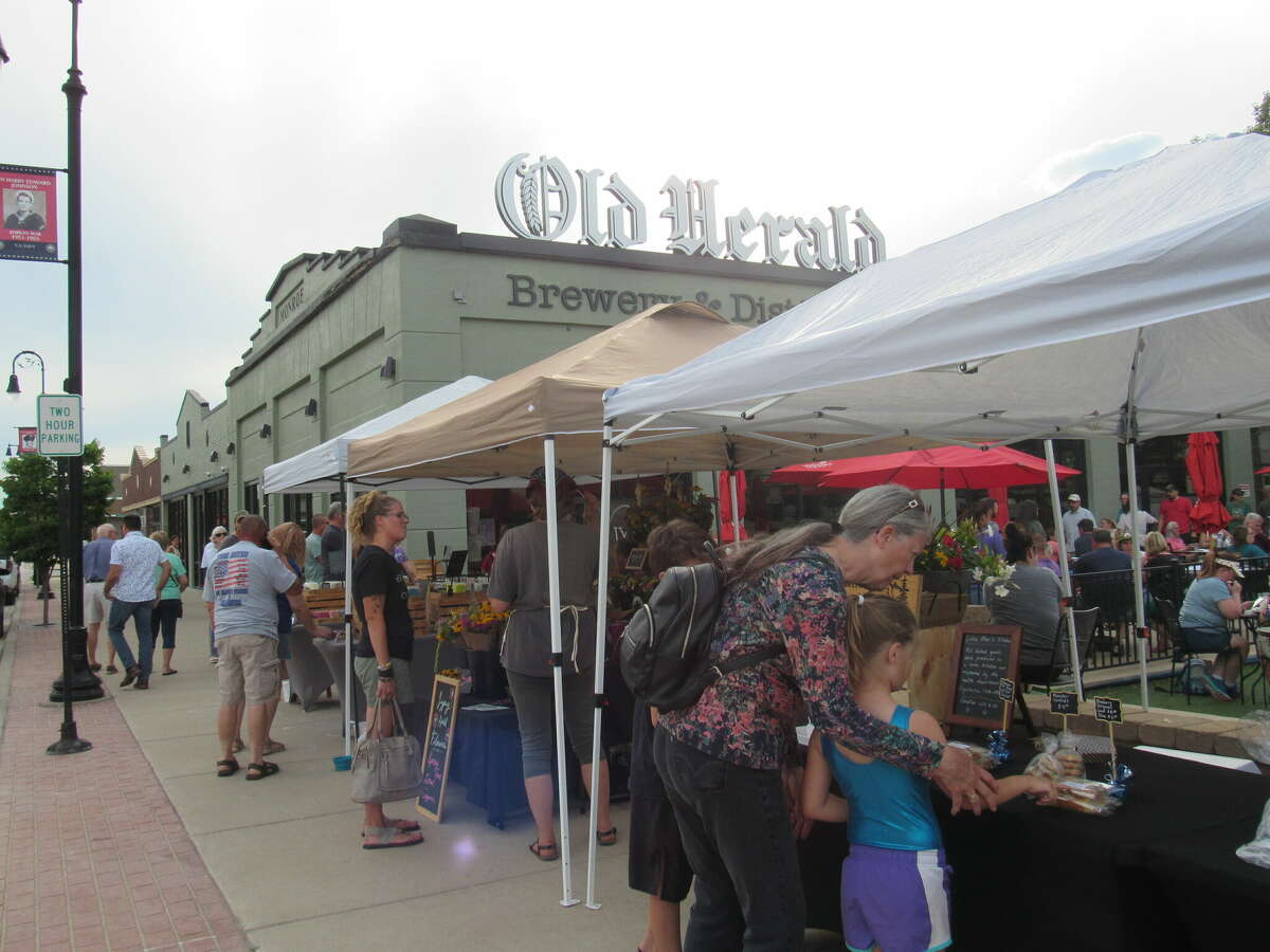 Old Herald debuts new outdoor space with farmer's market