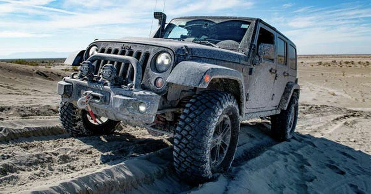 Best Jeep Accessories on Amazon For 2022