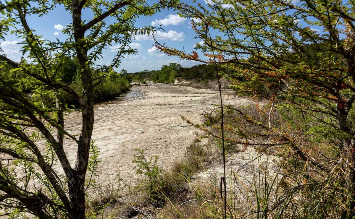 Frio River flow drops to zero as drought continues