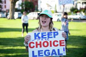 New Milford rally protests high court ruling on Roe v. Wade