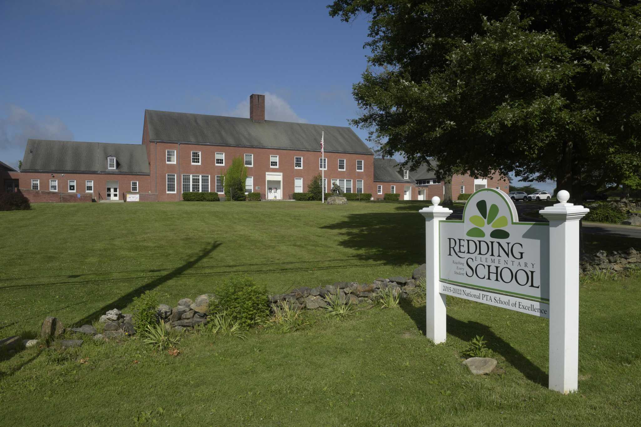 Officials knew Redding Elementary’s water had high iron content, but a