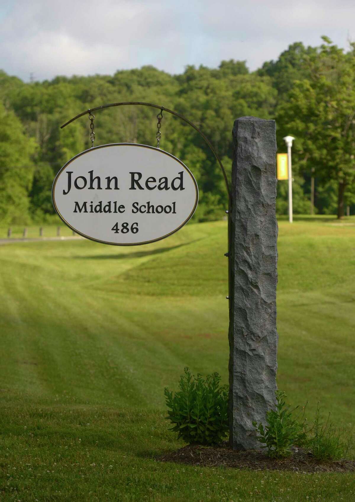 Officials knew Redding Elementary’s water had high iron content, but a