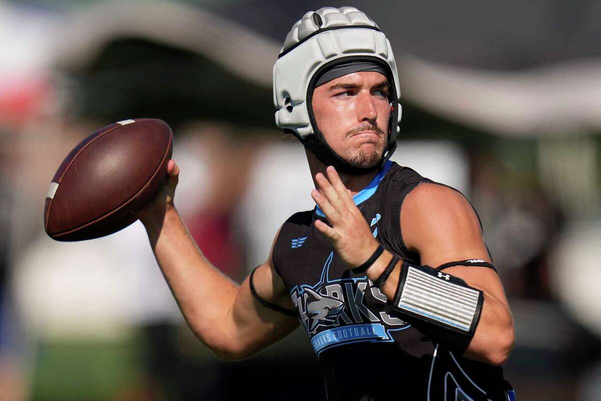 State 7on7 notebook Hightower, Klein Collins, Hitchcock have