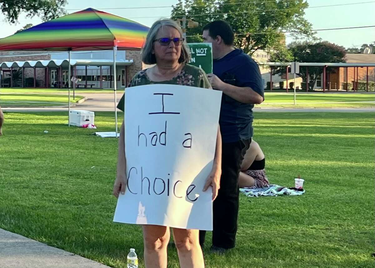 Cheryll Raposa protests the Roe v. Wade overturn on June 25 in Roger's Park 