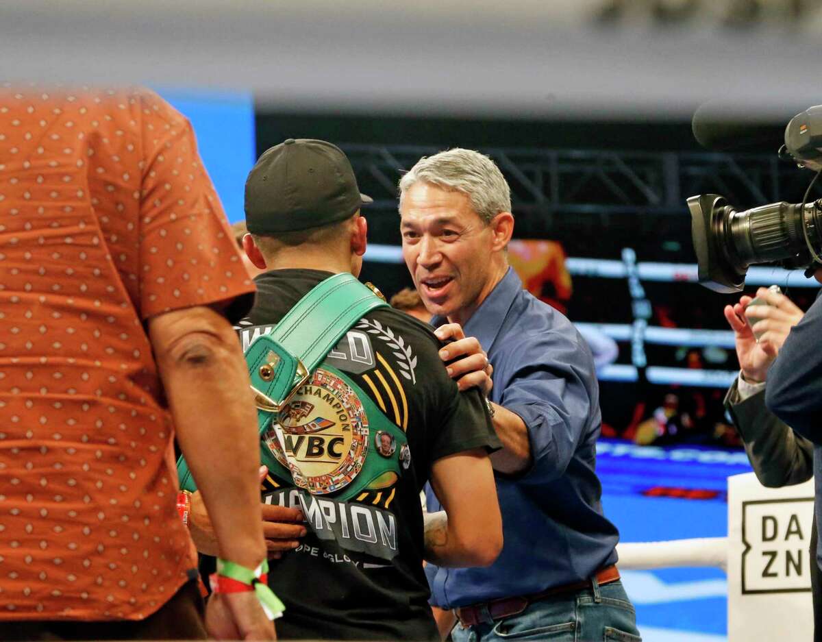 Mayor Ron Nuremberg jumped into the right to get his photo take with Jesse ‘Bam’ Rodriguez after he defend his WBC World Super-Flyweight title against Srisaket Sor Rungvisai on Saturday June 25, 2022 at the Tech Port Arena in San Antonio.