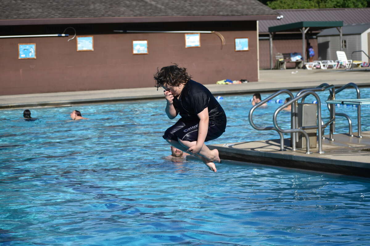The Y102 Summer of Fun Pool Party brought many out to the Big Rapids Community Pool on Friday evening.