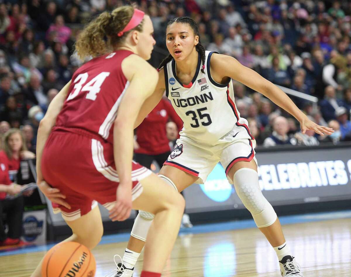 Azzi Fudd Aiming To Be Healthy For UConn Women's Basketball Season