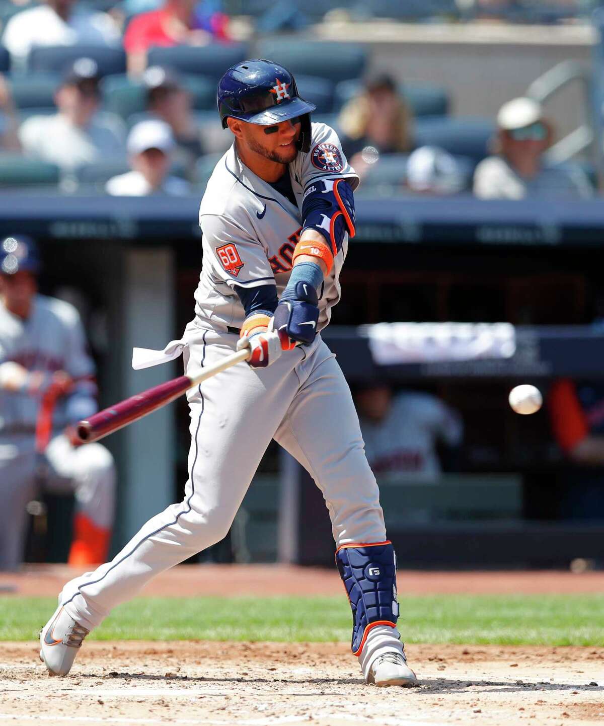 Houston Astros: Jose Altuve absorbs Yankees fans' abuse