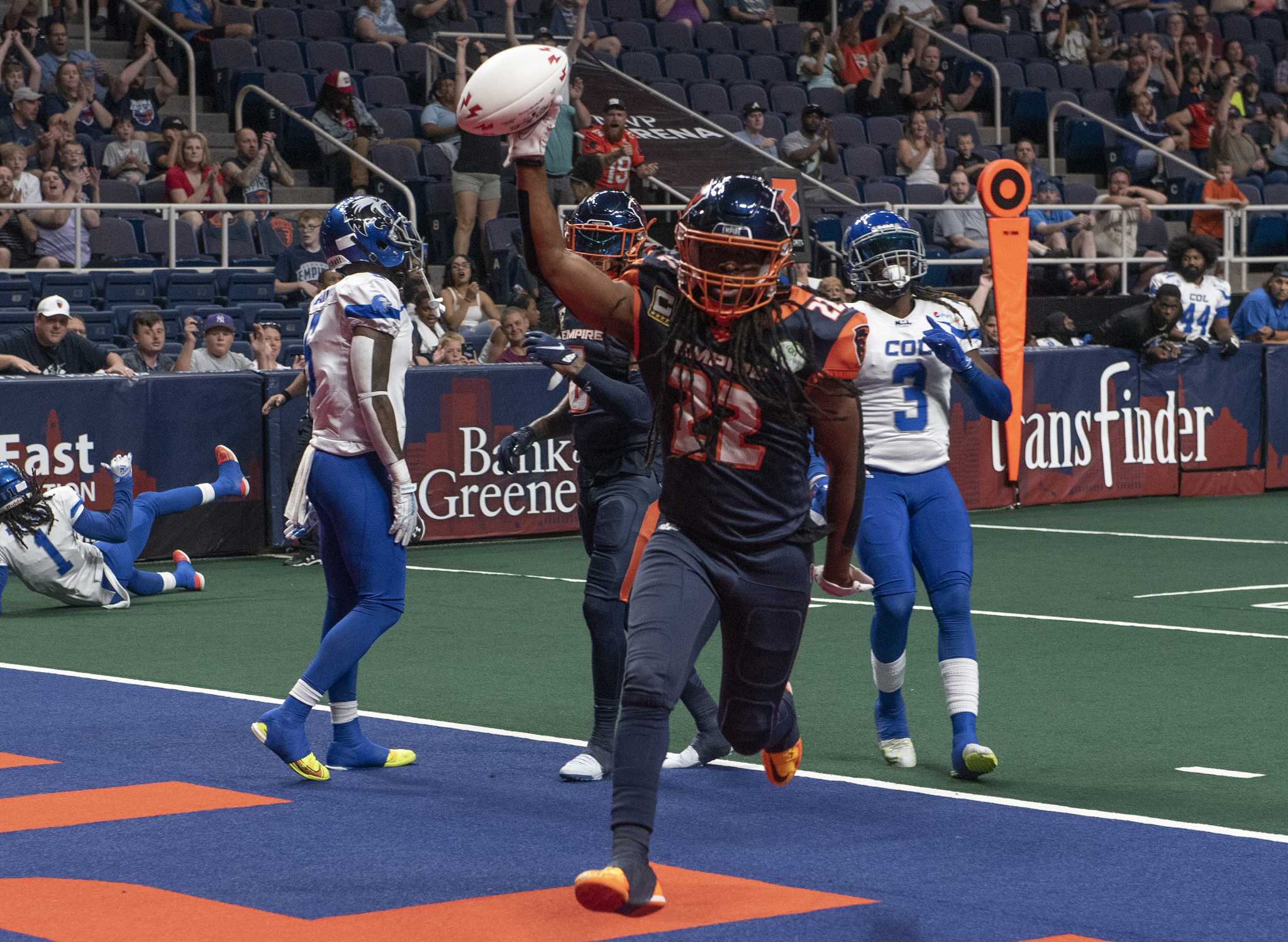 Fans can help choose name for Columbus' Indoor Football League team