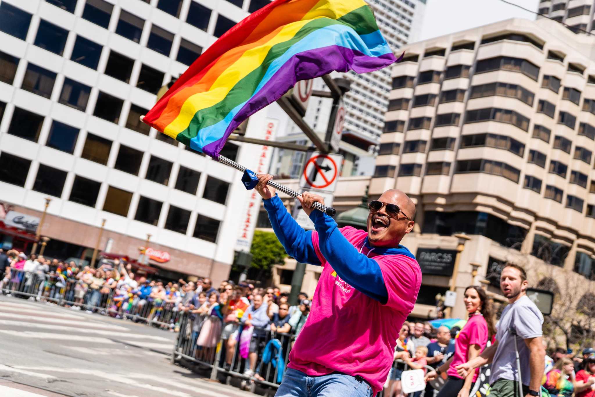 Analysis: California has the highest share of residents who identify as LGBT