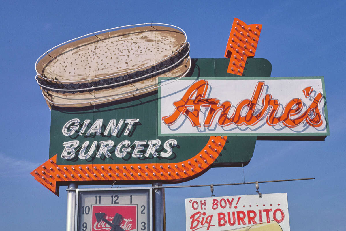 Was the Andre's Drive-in arrow the inspiration for the In-N-Out logo? The iconic Bakersfield drive-in turns 65 this year and is still serving its favorites along with adding new options. 