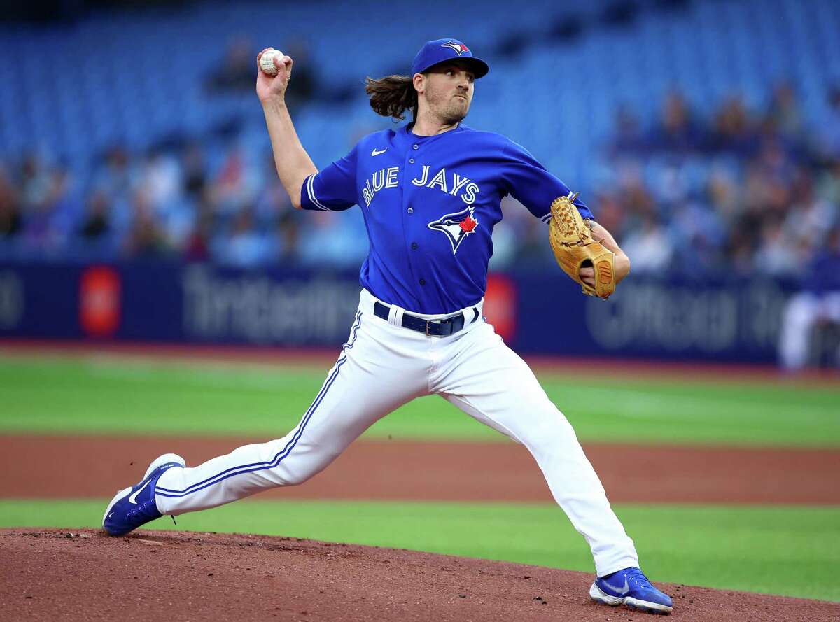 TORONTO, ON - JUNE 27: Kevin Gausman #34 of the Toronto Blue Jays pitches in the first inning against the Boston Red Sox at Rogers Centre on June 27, 2022 in Toronto, Ontario, Canada. (Photo by Vaughn Ridley/Getty Images)