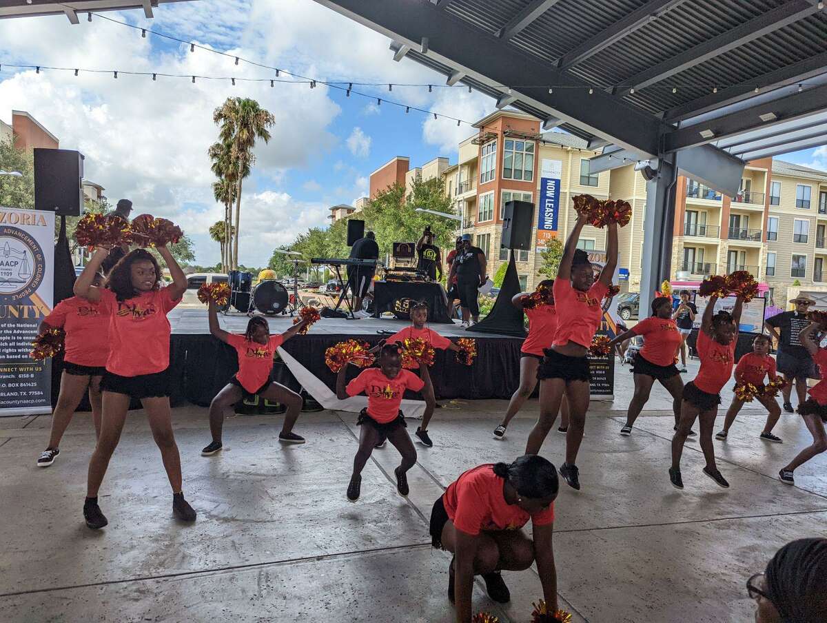 The Pearland MLK Celebration Committee in conjunction with the Brazoria County NAACP hosted the fifth annual Juneteenth celebration on Saturday, June 18, 2022, at the Pearland Town Center.