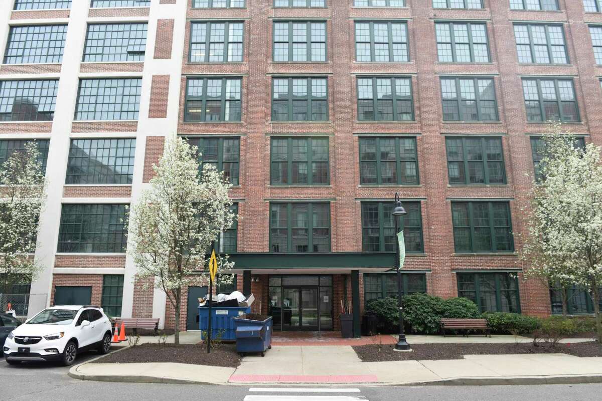 Will owners of Stamford’s South End lofts have to demolish it?