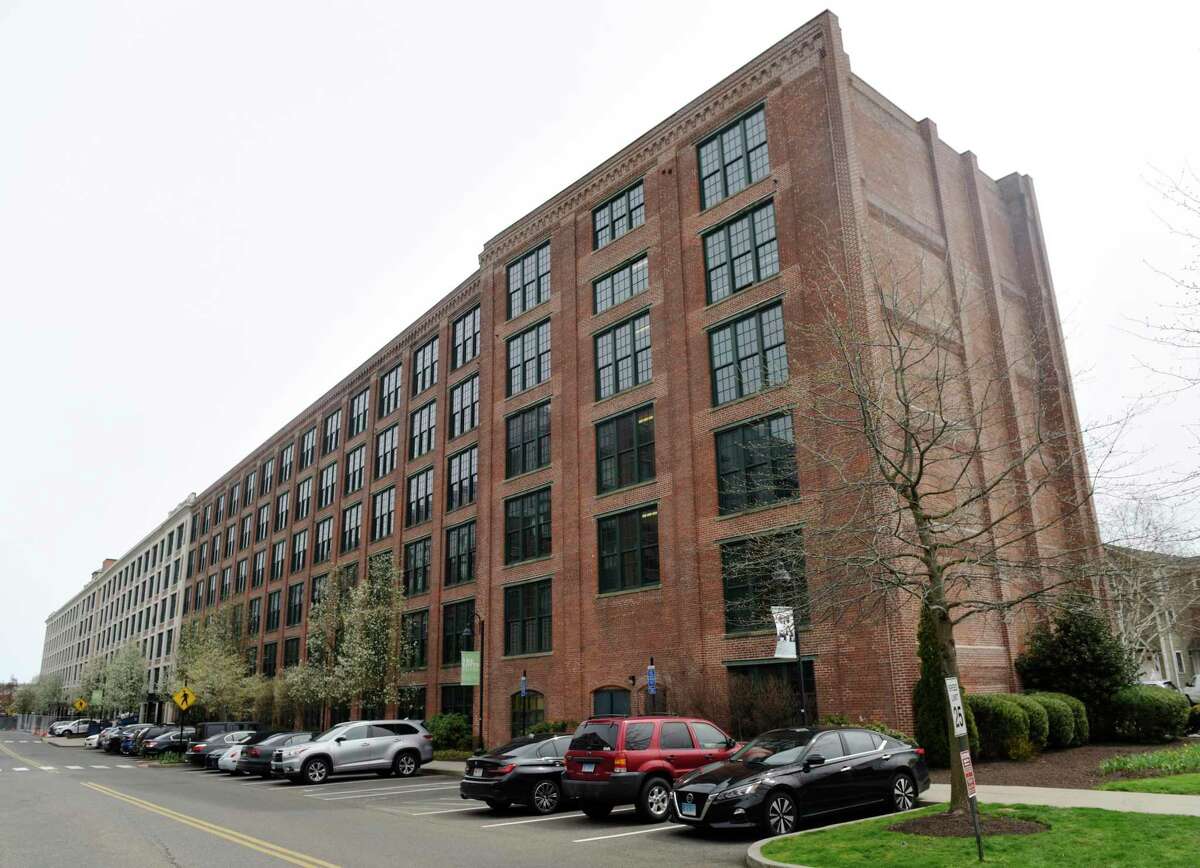 Will owners of Stamford’s South End lofts have to demolish it?