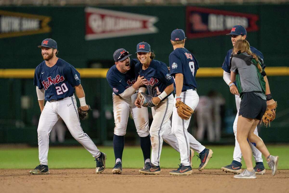 Plainsman Parking Lot on X: 2018 Ole Miss Baseball Uniform