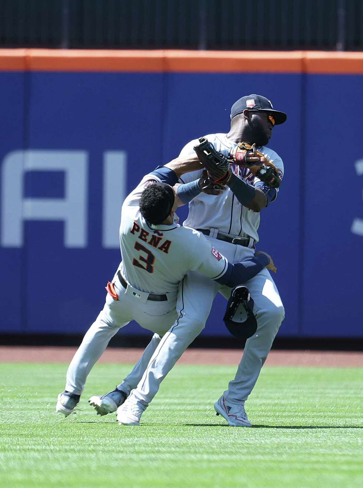 Houston Astros: Yordan Alvarez, Jeremy Peña Checked For Collisions