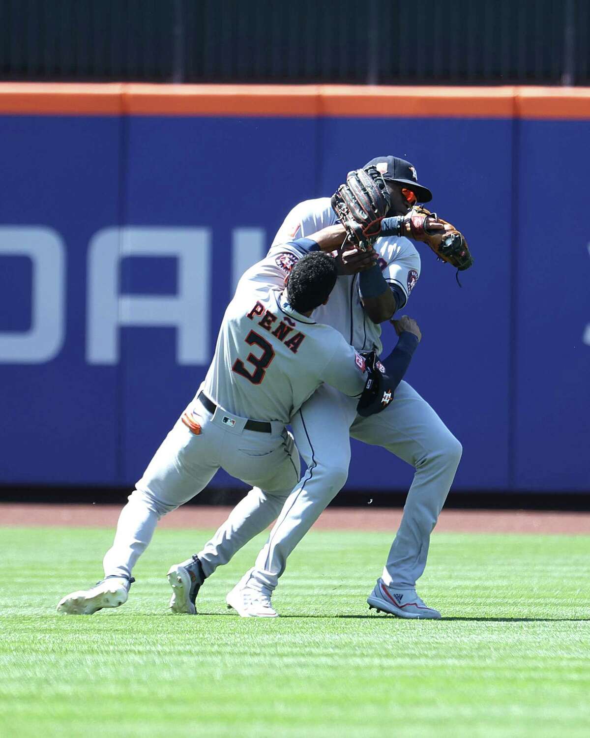 Houston Astros: Yordan Alvarez, Jeremy Peña Checked For Collisions