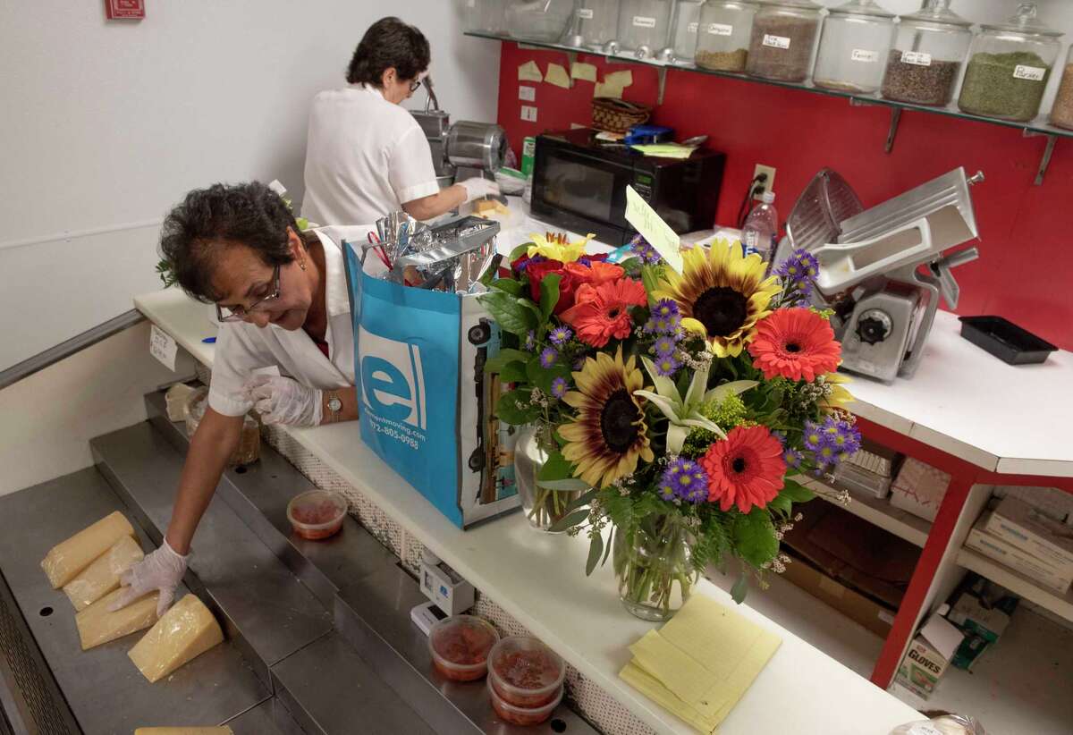 Schenectady’s La Gioia Italian Deli passes hands to second generation