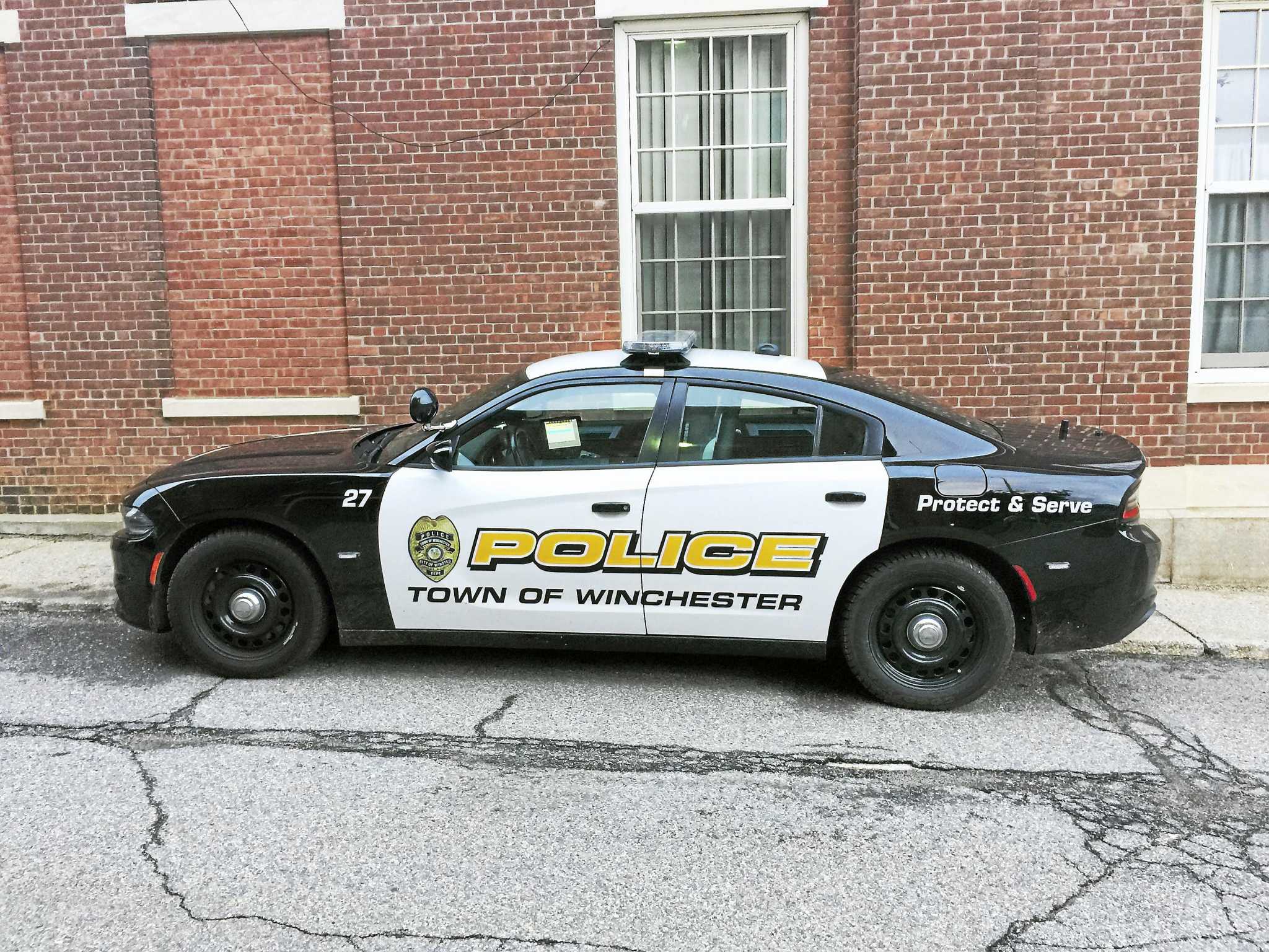 Police Armed with rifle, 2 CT men attempted Winsted home invasions