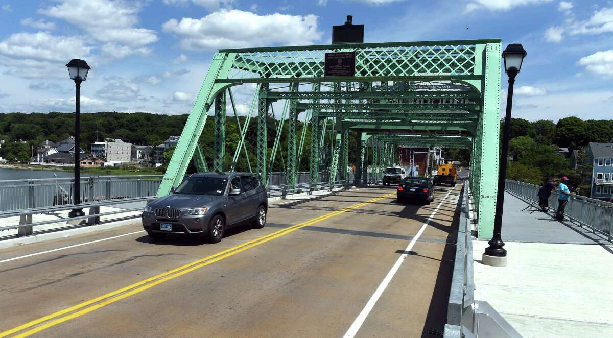 New Haven's Grand Avenue Bridge closed, officials say