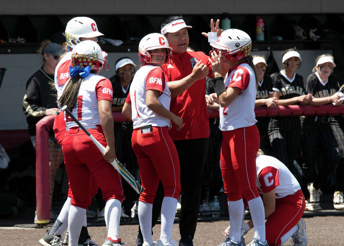 MRT COACH OF THE YEAR Orosco helps guide talented Coahoma to state