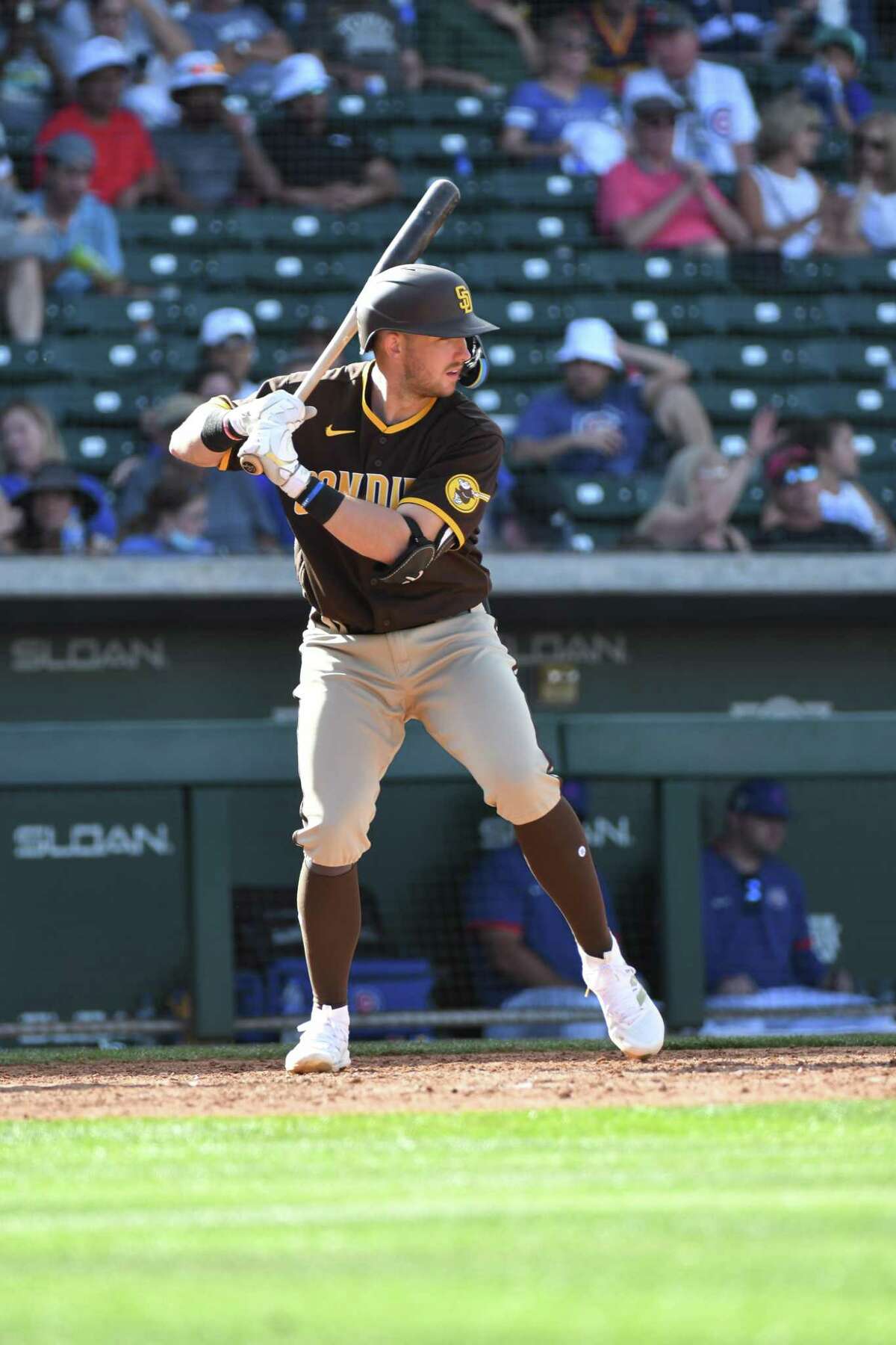 The San Diego Padres has selected the contract of minor leaguer Matt Batten, a Shelton native and former Qunnipiac star.
