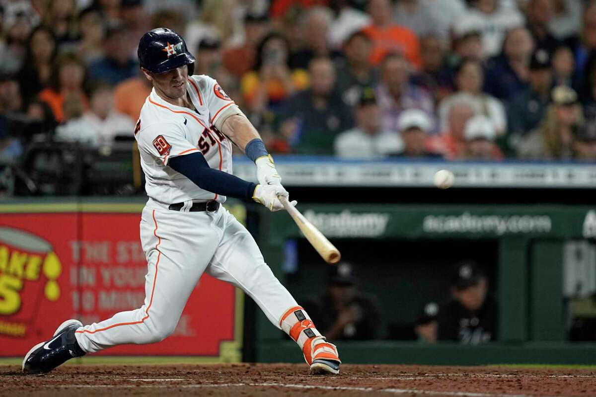 Alex Bregman's double leads Astros past 