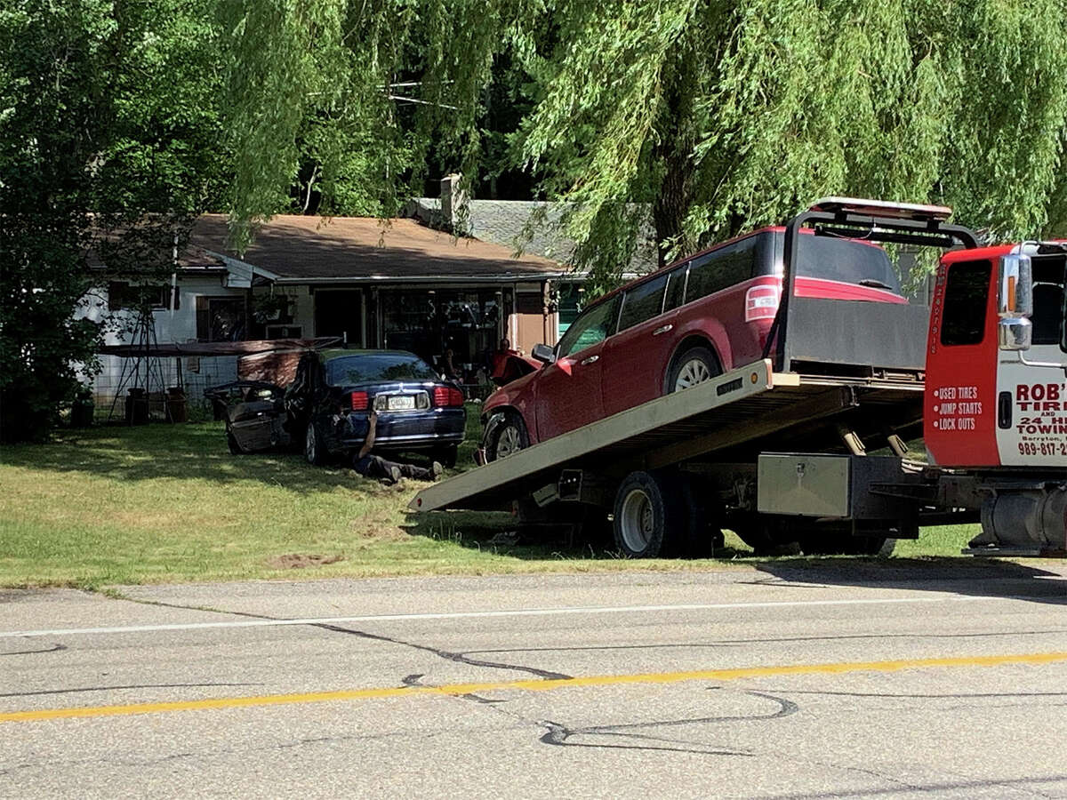 Two-vehicle Crash On M-20 Near Rodney In Martiny Township, Mecosta ...