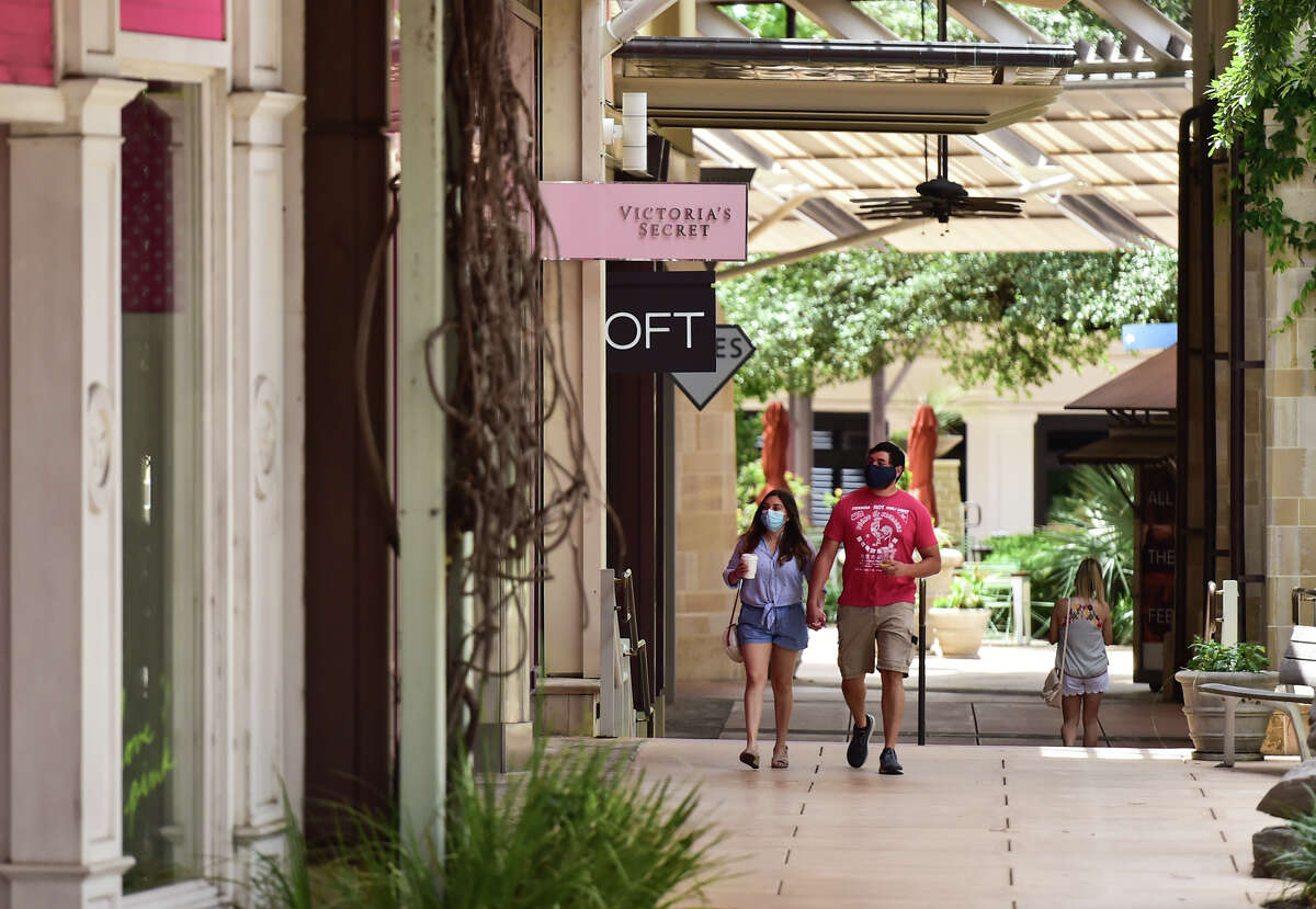 Shoppers walk through The Shops at La Cantera in 2020. Five teenagers were taken into custody after an attempted retail theft at La Cantera led to an hourslong police search for the suspects. 